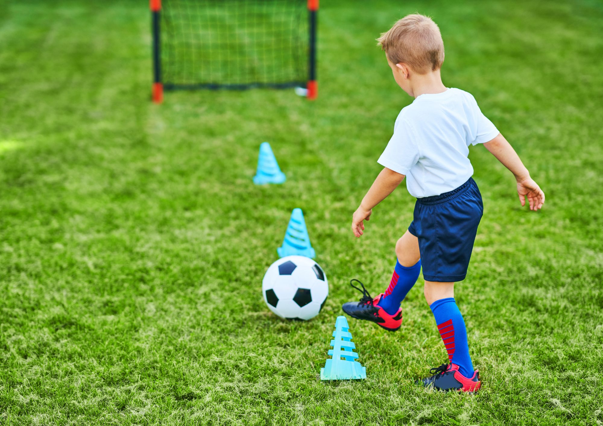 מתנה לילד שאוהב כדורגל